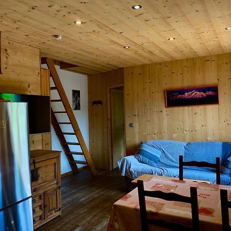 Appartement Avec Jacuzzi Dans Chalet Prive, Grande Terrasse, Parking Gratuit Ле Уш Екстериор снимка
